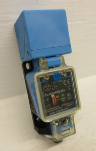 Allen Bradley 871L-B20E40-R3 Ser A Inductive Proximity Sensor 20-250VAC/DC 400mA (AH1645-2)