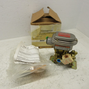 Image of NEW Asco Red-Hat NPK8316A54E Solenoid Valve Pipe: 3/8 17.4W 125VDC 10-175PSI NIB