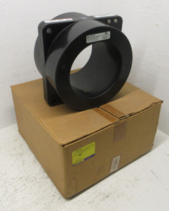 Image of NEW Square D 785R-202 2000:5 Ratio 600V Current Transformer CT BIL: 10KV NIB