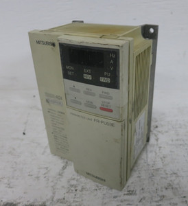 Mitsubishi FR-A024-0.4K 0.5 HP AC Inverter VS Drive Freqrol A024 200-230V VFD (DW8697-11)