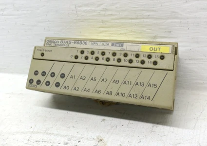 Image of Omron B7AS-R6B36 Output Link Terminal PLC Module I/O Out Small High Speed 16 Pt