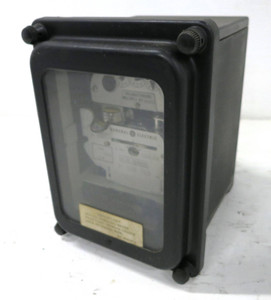 Image of GE 706X68G802 2 Stator Watthour Meter Relay 3PH DSW-63 Watt Hour 2000:5 120V