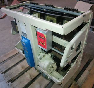 Image of GE AK-2A-100S-2 4000A w AC Pro Trip Unit Breaker General Electric 4000 Amp 100 S