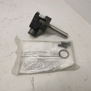 Image of NEW Namco EE230-18720 Cylindicator Proximity Sensor 2.062" Probe LPR 3000PSI NNB