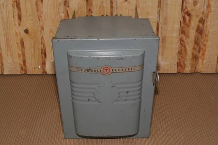 Image of Trumbull General Electric DFG361 30 Amp 600V Busway Bus Plug Fusible GE DFG 361