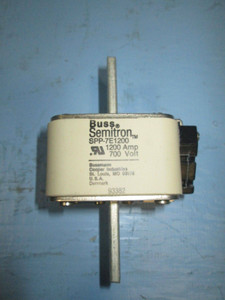 NEW Buss Semitron SPP-7E1200 Fuse 1200 Amp 700 Volt Bussmann Cooper 92371 NIB (EBI0623-5)