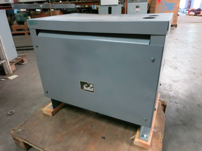 Image of Hitran AP0671-1 Type:AC Class:AA 35 Micro H Inductor 450/PH Amperes Transformer