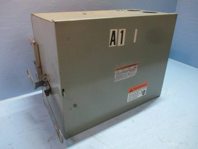 Image of ITE R6C3400 400A 600V 3PH 3W XL-X Breaker Bus Plug Busway RJC3400 Gould 400 Amp
