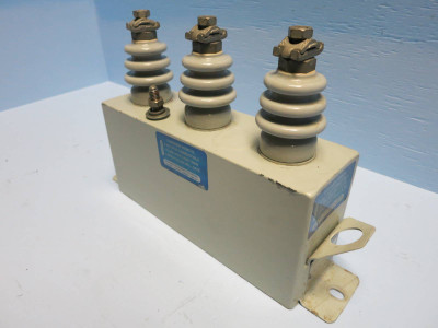 Image of ABB 1N03180A07C 180 kVAC 4160/2400 V 3 Pole FILM-VAR Surge Protection Capacitor