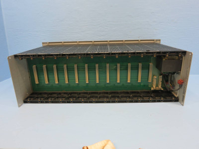 Bently Nevada 3300/05-26-00-00 12 Slot Rack/Chassis PWB87862-01 E PWA87860-01 D (PM0762-7)