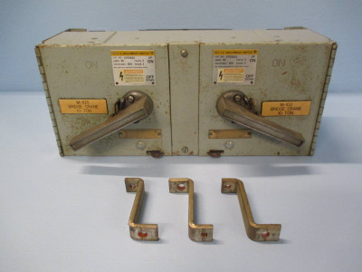 ITE Gould 60 Amp 600V V7E3622 Fusible Panelboard Switch w/ Hardware V7E3622R 60A (TK0422-9)