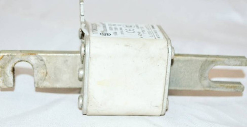 Bussmann 170M3223 630A 700V Fuse 690V 630 Amp (YY0098-75)