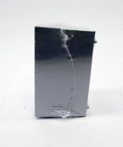 https://d3d71ba2asa5oz.cloudfront.net/12014161/images/tp7082-nib-cooper-crouse-hinds-tp7082-one-gang-deep-weatherproof-outlet-box-245266077.jpg