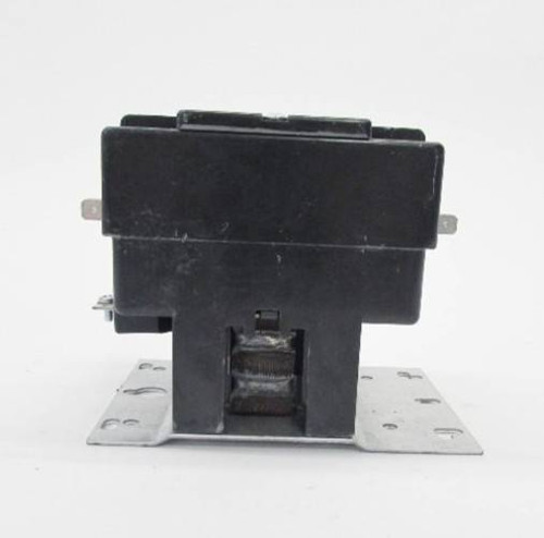 https://d3d71ba2asa5oz.cloudfront.net/12014161/images/dp090-3a0-u-danfoss-dp090-3a0-120a-600v-3p-used-contactor-412777089.jpg