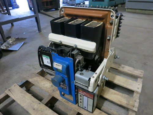 General Electric AK-2A-25-1 600A Motor Operated 125VDC LI Air Breaker GE 2 A EO (PM2750-5)