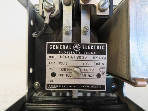General Electric 12HGA18E2A Auxiliary Relay Type HGA GE Volt DC GEF-2623 (NP2373-1) General Electric 12HGA18E2A Auxiliary Relay Type HGA GE Volt DC GEF-2623 (NP2373-1)