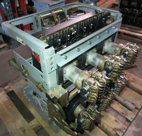GE AKR-6D-100 4000A LSG MicroVersa Trip Draw Out General Electric Breaker EO 6 D (GA0035-1)