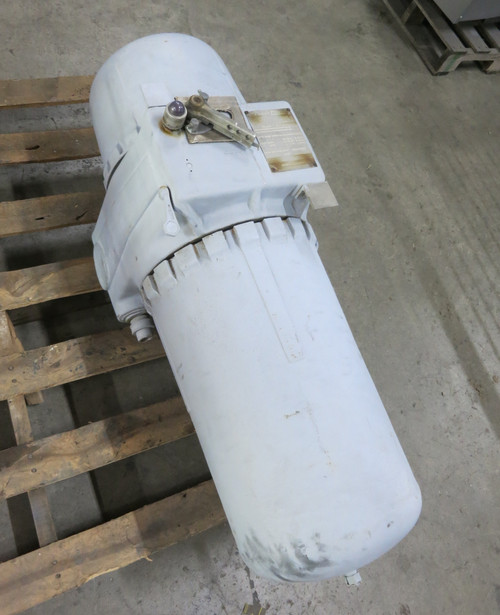 Crouse Hinds EPC-814 125A Breaker Size 4 Starter Explosion Proof ArkTite 125 Amp (DW2822-1)