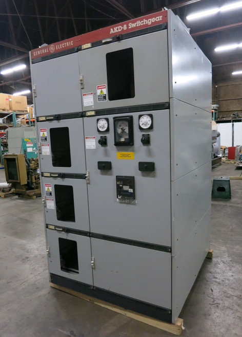 GE 2500A AKD-8 Switchgear AKR Breaker Panel 480V 3W 2500 Amp 4x Compartment (DW4320-1)