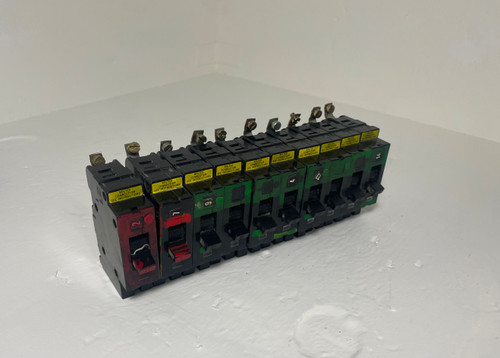 10x Square D EHB14020 20A Circuit Breakers 277V EHB4 1P EHB 20 Amp (Lot of 10) (EM4507-9)