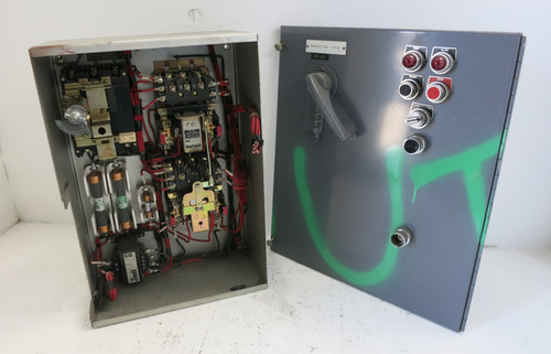 Square D Model 3 30A Breaker Size 1 Reversing Starter 21" MCC Bucket 30 Amp 8999 (DW5200-1)