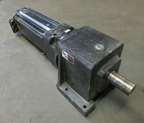 Allen Bradley MPL-B580J-MJ24AA Kinetix AC Servo Motor w/ Stober Gear Box 15.7:1 (DW5335-1)