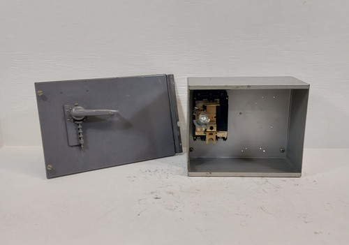 Square D Model 3 100A Breaker Feeder 12" MCC Bucket 100 Amp Class 8999 989716 (BJ0501-1)