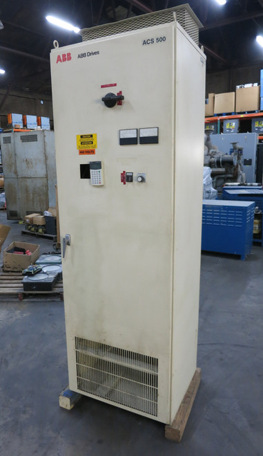 Mitsubishi FR-F740-01160-NA 75 HP Inverter AC VS Drive 3PH 480V 200A Disconnect (DW5627-1) Mitsubishi FR-F740-01160-NA 75 HP Inverter AC VS Drive 3PH 480V 200A Disconnect (DW5627-1)