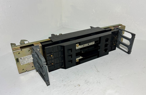 GE AMC6QB 200A Spectra Twin Circuit Breaker Module TQB THQB 6 Pole 240V 200 Amp (EM5227-2)