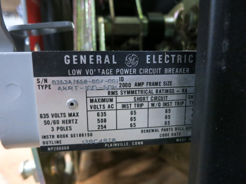 GE AKRT-10D-50H 2000A Air Breaker LSI A220LSIPM Trip Unit MicroVersaTrip 2000 (DW6739-1)