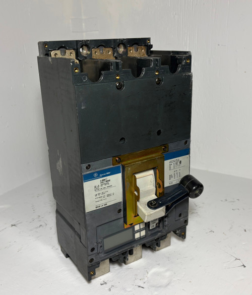 GE SKHB36DC0800 800A Circuit Breaker w/ 800 Amp Plug & Aux 3P General Electric (EM5473-1)