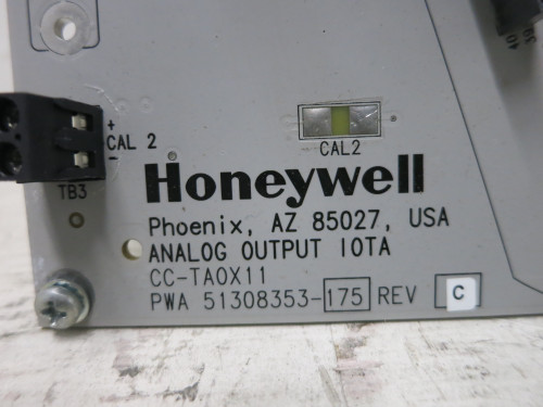 Honeywell CC-TAOX11 Analog Output IOTA DCS Module 51308353-175 Experion HART I/O (DW7214-3)