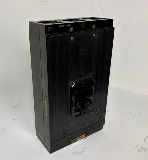 ITE KM3B600 600A Circuit Breaker w/ 600 Amp Trip KM3T600 Type ET 600V 3P I-T-E (EM5505-1)