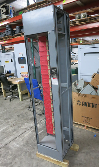 Square D Model 6 600/300 Amp MCC Motor Control Center 1x Section 480V 600A 300A (DW7326-1)