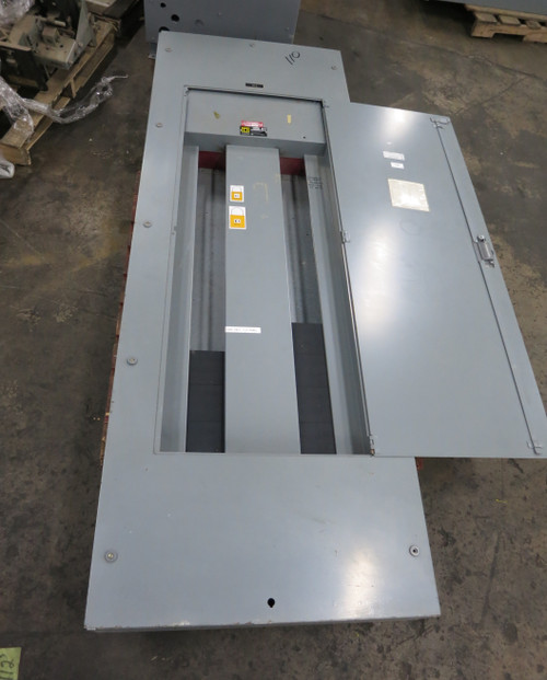 Square D HCM 400A 480V I-Line Breaker Panel Board 3PH 3W 400 Amp Main Lug MLO (DW7410-1)