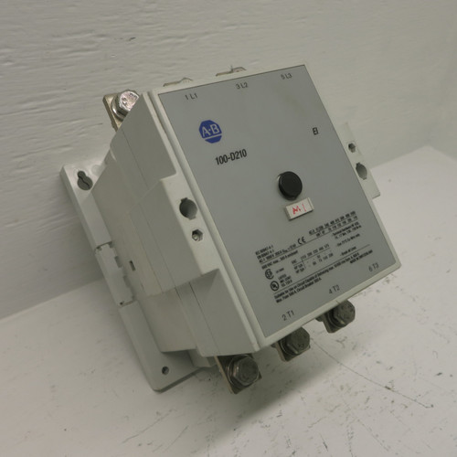 Allen Bradley 100-D210 Contactor 600V 300A Non-Reversing 110/130V Coil 100D210 (AH0626-1)