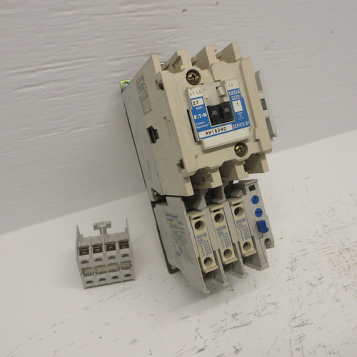 Eaton Cutler Hammer AN16DN0 Size 1 Starter 10HP 120V Coil w/ C306GN3 + Heaters (AH0711-3)