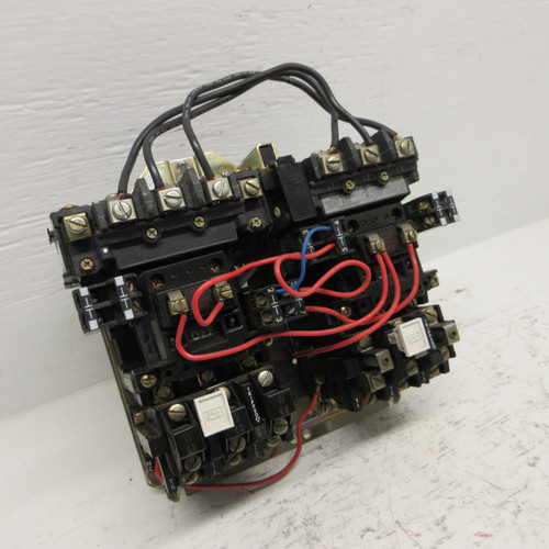 Allen Bradley 520F-BOD Size 1 2 Speed Starter 120V Coil 27A 520F-B0D w/ Heaters (AH0881-1)