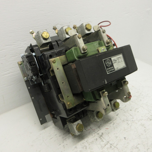 GE CR205G000DFC Size 5 Motor Contactor 200HP 270A 600VAC 280VDC Coil 270 Amp (AH0883-2)