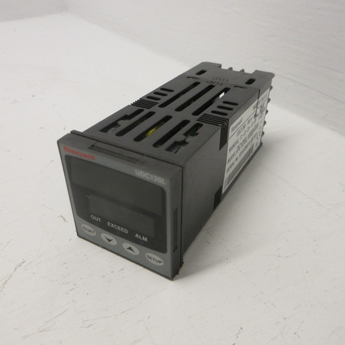 Honeywell UDC120L Micro-Pro DC120L10001000 Digital Temperature Controller 240V (AH0886-2)