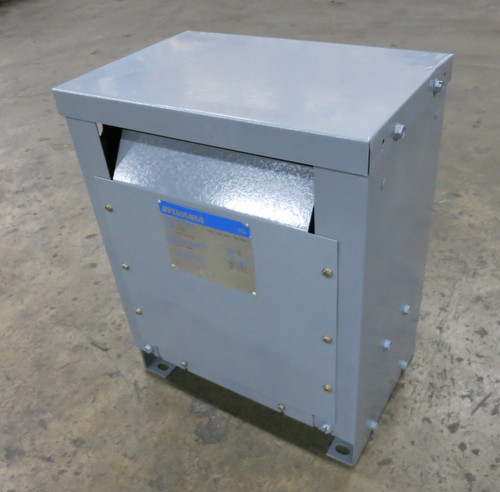 Sylvania 11 kVA 460 Delta to 460Y/266 V 3PH Isolation Dry Type Transformer 460V (DW7805-1)