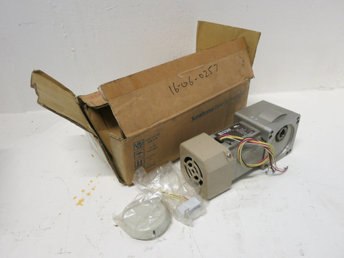 NEW Sumitomo RNYM006-07-B-30 SM-Cyclo Hyponic Drive 1/12HP 208V 1520RPM Ratio 30 (DW7842-1)