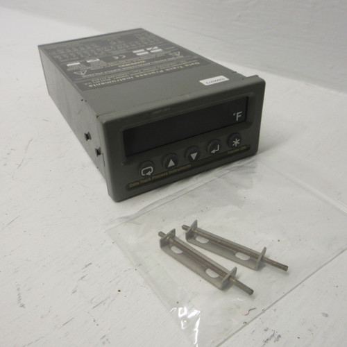 Data Track Process Instruments Tracker 200 Model TR223 223 Supply: 90-240V DTPI (AH0916-6)