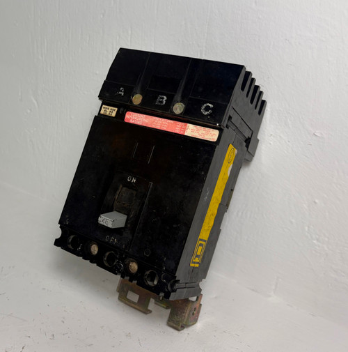 Square D I-Line FH36040 40A Circuit Breaker Black 480/600V 3 Pole Type FA 40 Amp (EM5781-1)