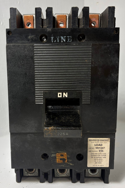 Square D 997327 225A Circuit Breaker 480/600V 3 Pole Type ML3 225 Amp (EM5929-3)
