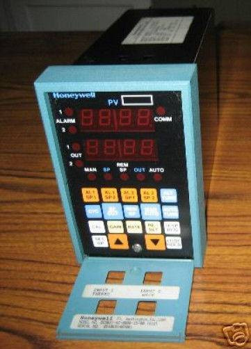 Honeywell DC5014-A2-1A10-30-00-312 Digital Controller Monitor DC5014-A21A10 (EBI2405-2)