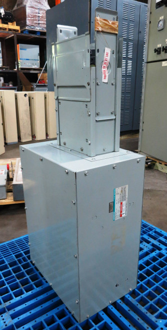 Siemens XL-U Busway U306ABB 600A 3PH 3W 600V End Tap Box Bus Bar Duct 600 Amp (PM0824-1)