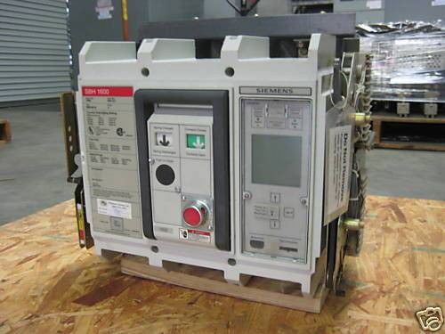 Siemens SBH 800 Amp Circuit Breaker w/ 800A Plug SBH800 SBH2008 Aux Drawout SBS (EBI3908-2)