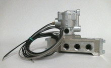 Parker L70054002 Single Solenoid NEW Inline Valve Assembly 140 PSI NIB (YY3173-2)