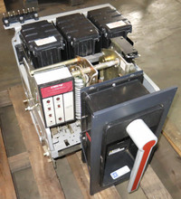 GE AKR-6D-50 1600A Air Breaker TA9VT20S Trip 1600 Amp MicroVersaTrip LSI MO (GA0488-2)